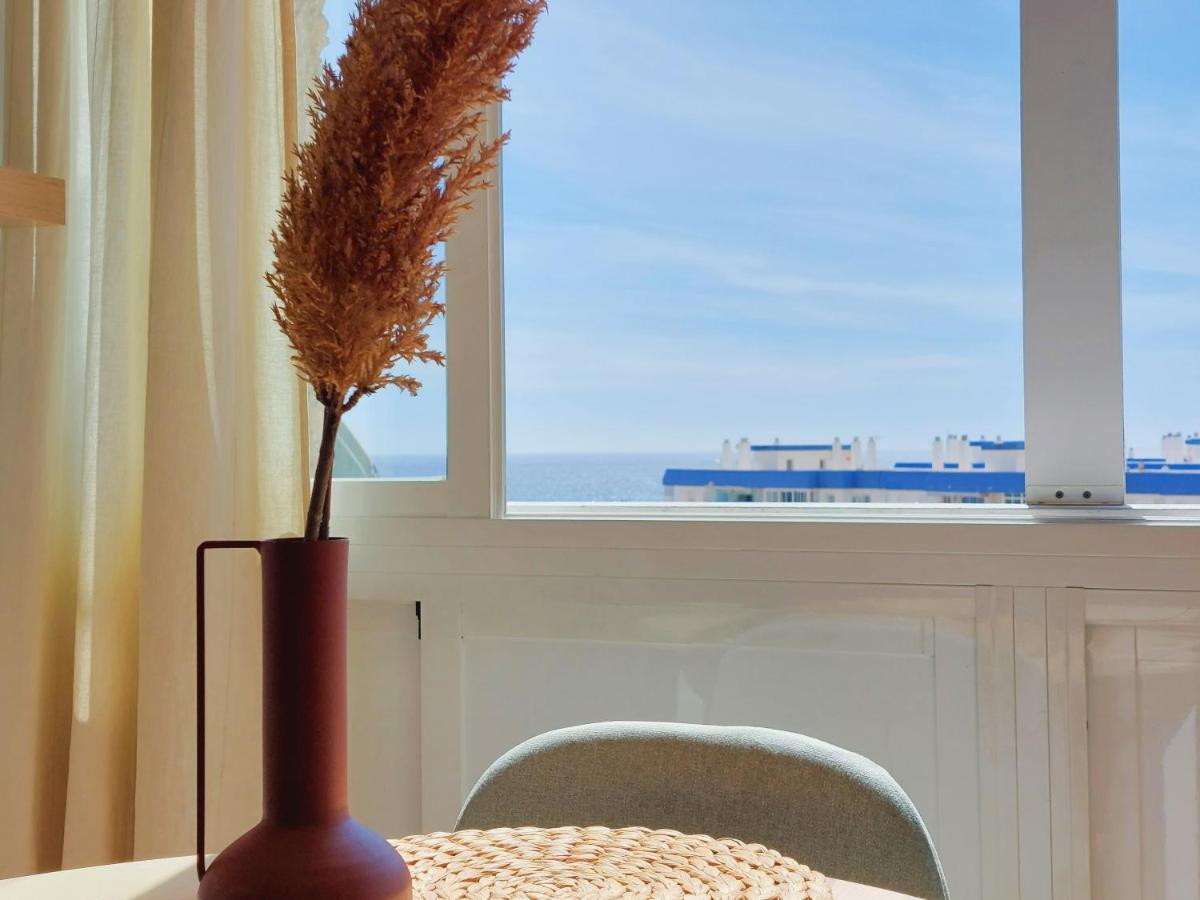 Nice And Cozy Studio At The Beachfront Benalmádena Eksteriør billede